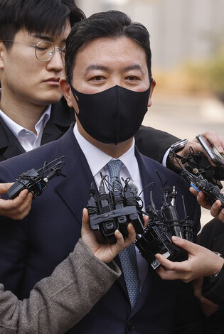 Hearing on arrest warrant for PSS deputy chief