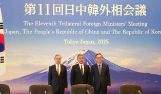 S. Korea-Japan-China talks in Tokyo