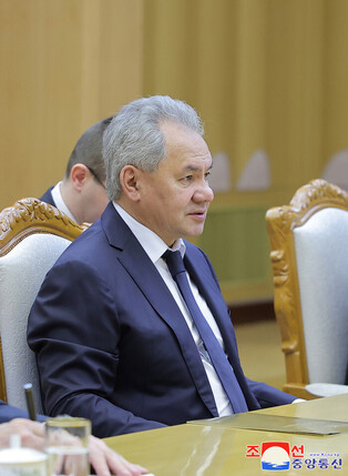 N.K. leader meets Russia's top security official