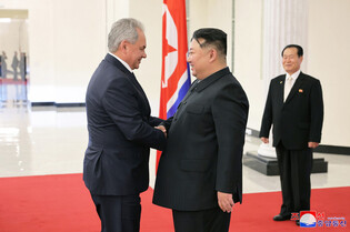 N.K. leader meets Russia's top security official