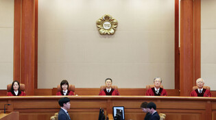Constitutional Court dismisses impeachment of Prime Minister Han