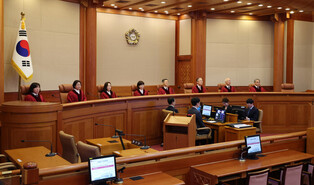 Constitutional Court dismisses impeachment of Prime Minister Han