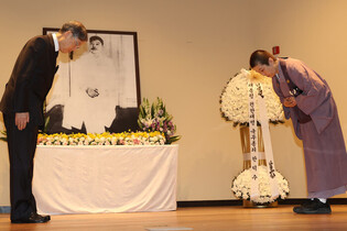 Memorial for independence fighter