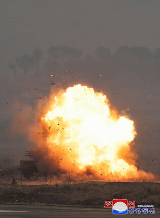 N.K. leader inspects defense science research work