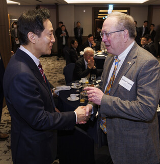 Ex-Lord Mayor Michael Mainelli in Seoul