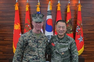 Marine chiefs of S. Korea, U.S. meet