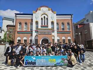 '기차 타고 역사여행' 익산시, '뉴트로 이리열차' 운행