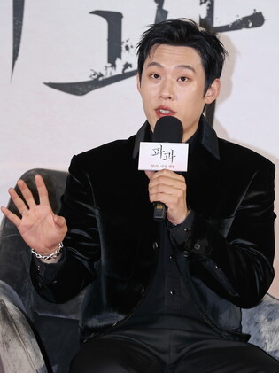 S. Korean actor Kim Sung-chul