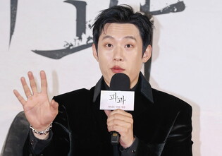 S. Korean actor Kim Sung-chul