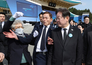 Anniv. of commemoration day for fallen naval heroes