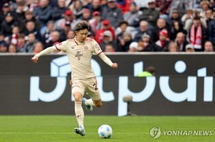 뮌헨 수비진 붕괴…이토, 중족골 골절 재발 "장기간 전력 이탈"