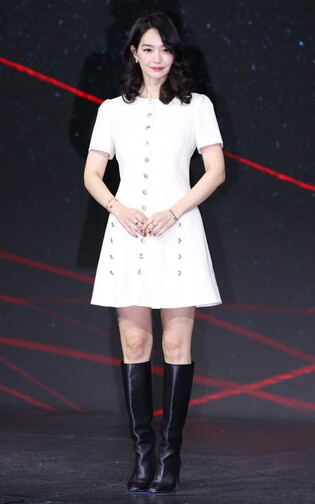 S. Korean actress Shin Min-ah