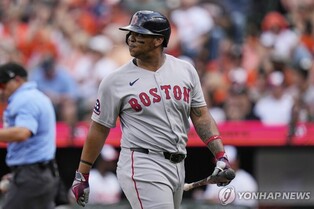 '이렇게 안맞나'…MLB 보스턴 데버스, 개막 5경기 15삼진 신기록