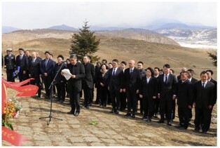 China's top envoy to N. Korea visits cemetery of fallen Chinese troops during Korean War