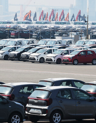 S. Korean industries on high alert ahead of looming U.S. tariffs