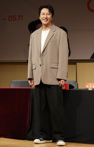 S. Korean actor Park Gun-hyung