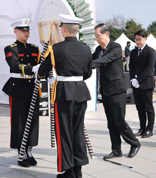 Anniv. of honoring victims of Jeju massacre