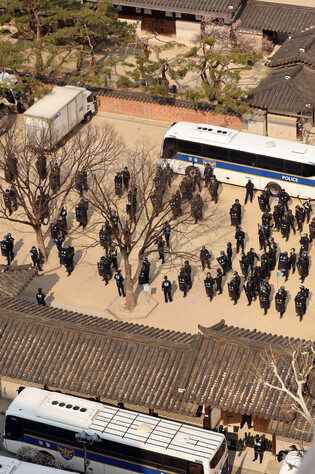 One day ahead of Constitutional Court's ruling on Yoon