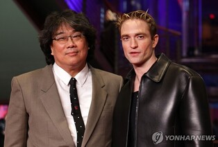 봉준호 '미키17' 한달만에 극장서 내려…"손실 1천170억원 추정"