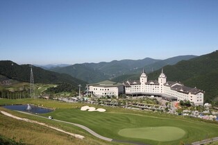 '대한민국 가장 높은 골프장' 하이원CC, 올시즌 시작