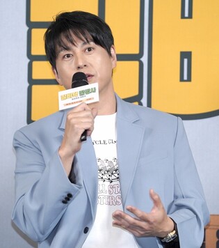 예능 '길바닥 밥장사' 류수영 "100인분 만들기, 전쟁 같았죠"