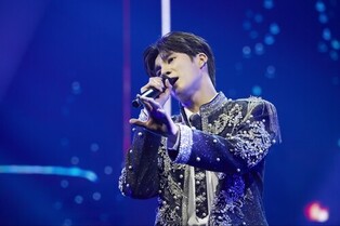 Jeong Dong-won Kicks Off Nationwide Tour — His Last as a Teen