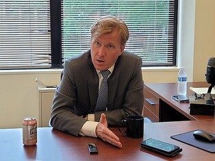 (LEAD) Senate confirms Trump's pick for Pentagon policy chief