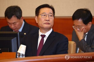 Constitutional Court rejects justice minister's impeachment over martial law involvement