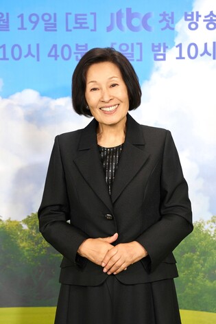 김혜자 "'천국보다 아름다운' 마지막 작품될 수도…연기할 때 행복"