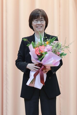 Outgoing Constitutional Court justice