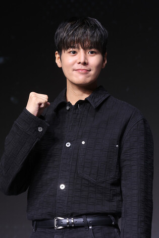 S. Korean actor Ryeoun