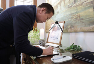 Pope Francis mourned in S. Korea