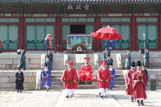 Reenacted procession of diplomatic mission sent to Japan