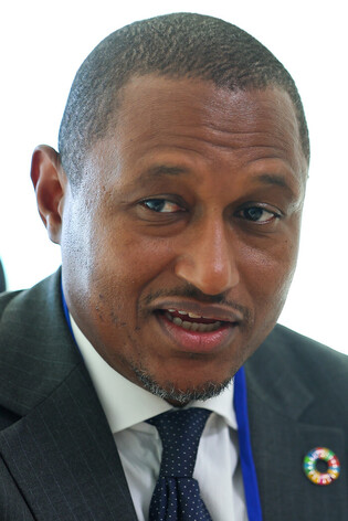 UN refugee official gives interview