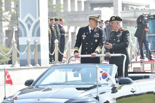 Military chiefs of S. Korea, Turkey meet