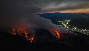Wildfire in southeastern city
