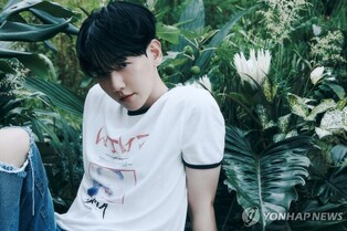 EXO's Baekhyun to launch 1st solo world tour in June