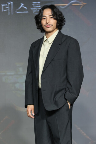 S. Korean entertainer Tino
