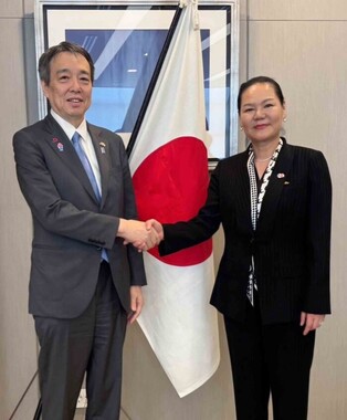 S. Korean importers' body chief meets Japanese envoy