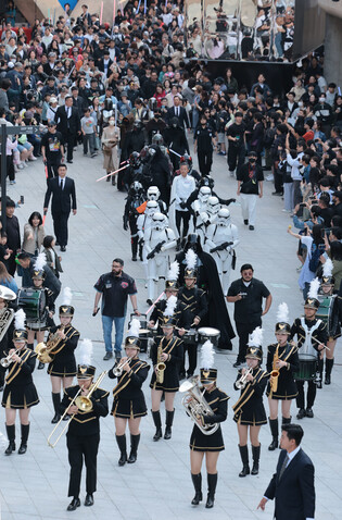 Star Wars Day parade