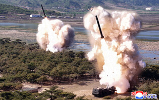 N. Korea's long-range artillery, missile systems drill