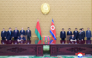 N. Korea-Belarus talks on trade, economic cooperation