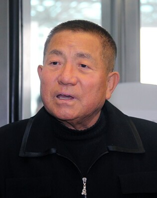 Beloved military TV show host Lee Sang-yong dies