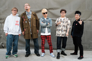 S. Korean punk band Crying Nut