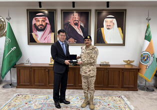 Arms agency chief in Saudi Arabia