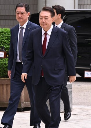 4th hearing of Yoon's trial over insurrection charges