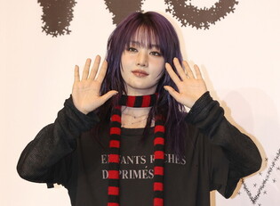 S. Korean girl group i-dle