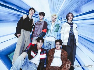 SM, 82메이저 소속사 2대 주주로…"멀티 레이블 외부 확장"