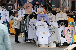 Consumer sentiment improves in May