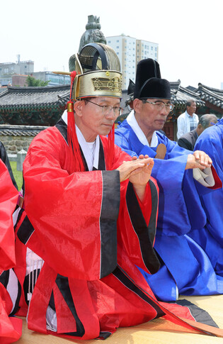 Conservative party's presidential candidate